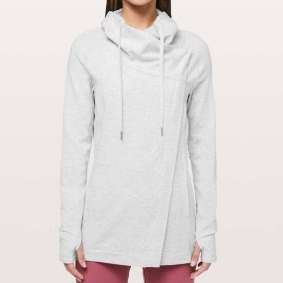 Lululemon Women's Coast Easy Wrap Full Zip Heathered Core Ultra Light Grey Sz 8 - Picture 1 of 6